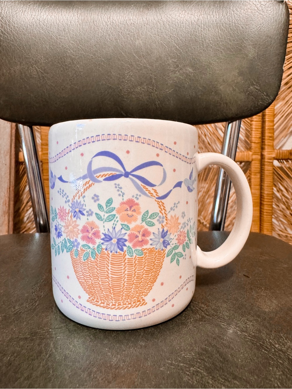 Vintage Auntie Em Floral Basket Mug- 1986